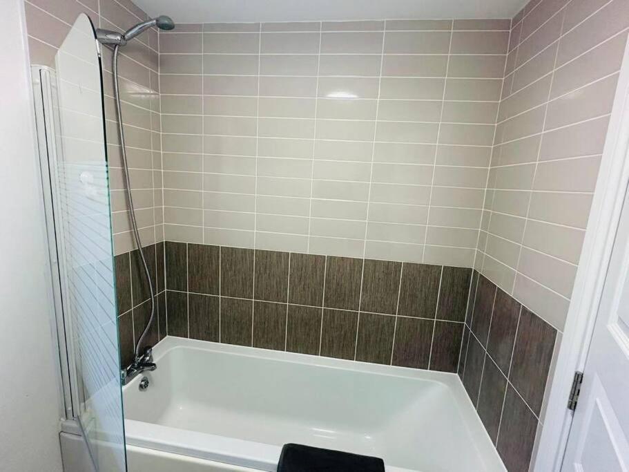 Balne Mill Grove Villa Wakefield Luaran gambar